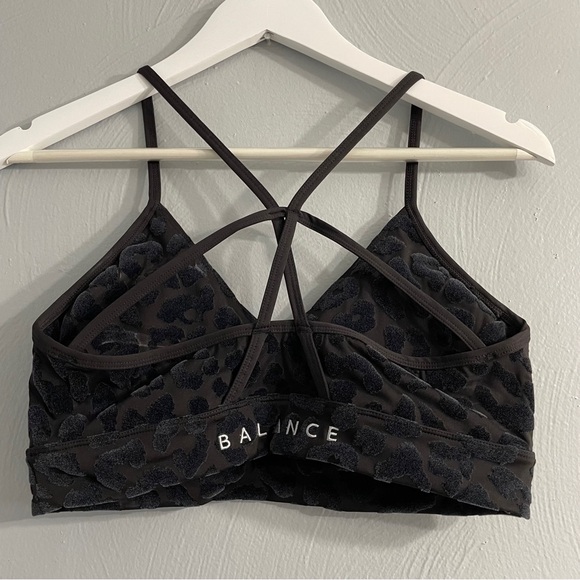 Vitality Balance Athletica animal Kingdom Lux Panther Velvet Legging 2 piece set - Picture 14 of 15